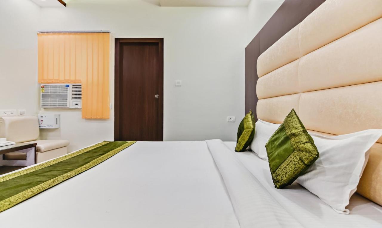 Treebo Resto- Near Lucknow Railway Station Otel Dış mekan fotoğraf