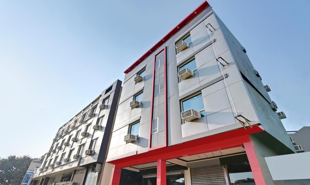 Treebo Resto- Near Lucknow Railway Station Otel Dış mekan fotoğraf